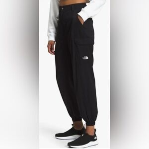 The North Face Women's Black Karacash Cargo Joggers with Pockets